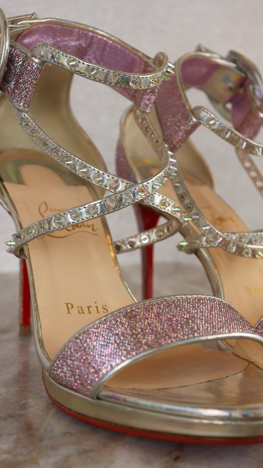 Christian Louboutin - Size 35.5