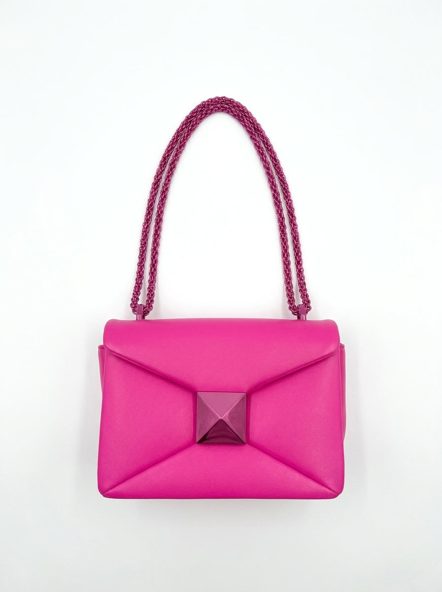 valentino-2 — one stud pink monochrome