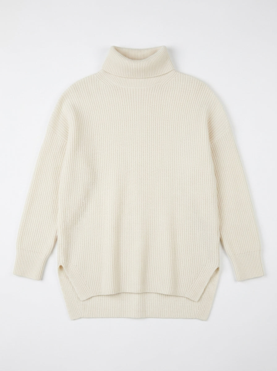 lisa-yang-m-2 — Flatlay front