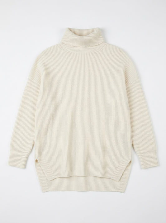 lisa-yang-m-2 — Flatlay front