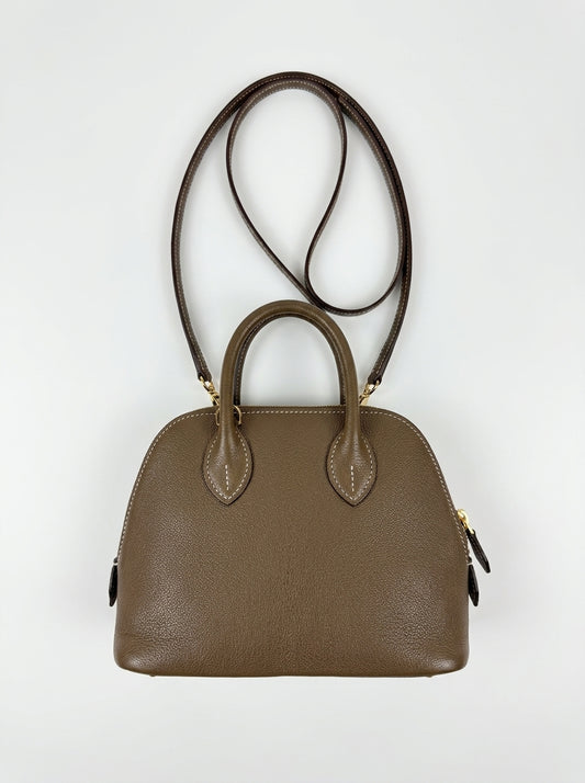hermes — Flatlay front