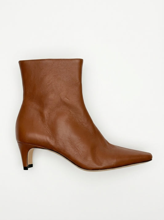 staud-size-37-5 — Flatlay front
