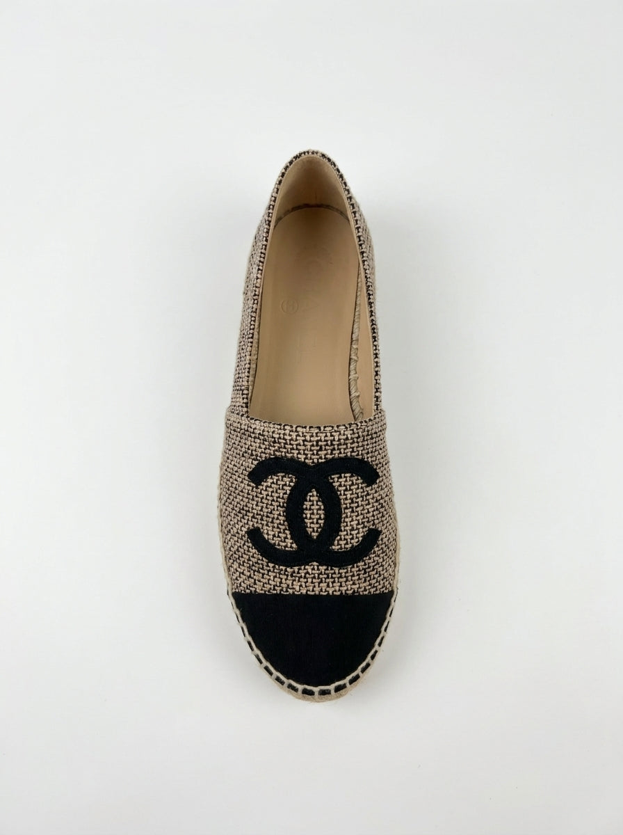 chanel-size-38 — Flatlay front