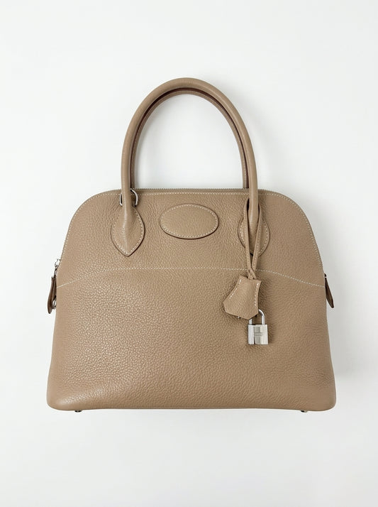 hermes-31 — Flatlay front