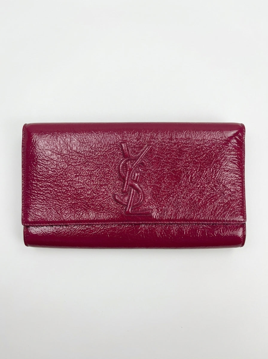 yves-saint-laurent-8 — Flatlay front