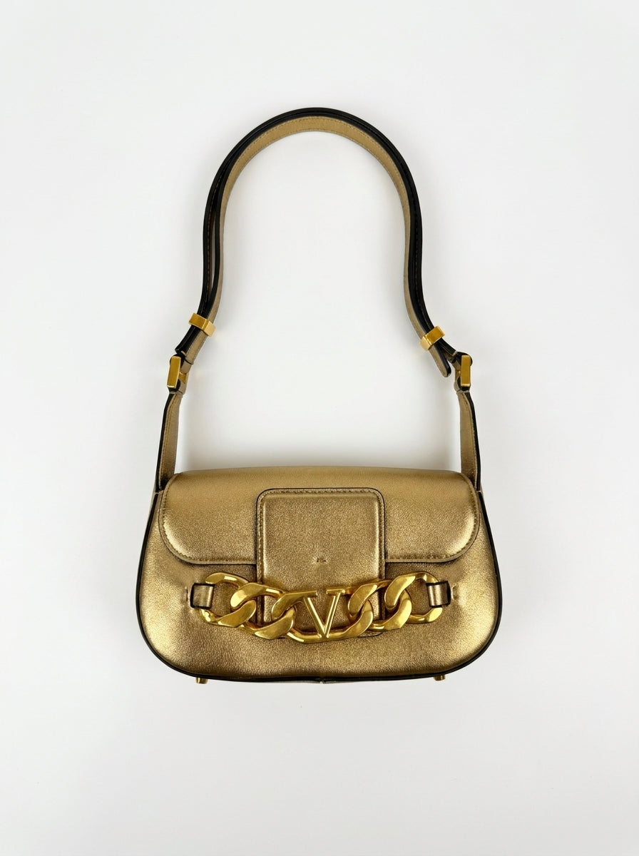 valentino-10 — Flatlay front