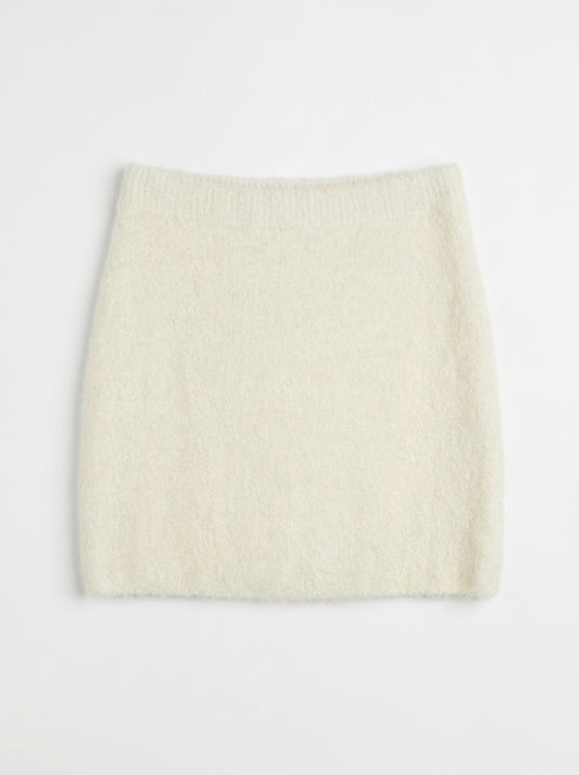 bash-size-l-1 — Flatlay front