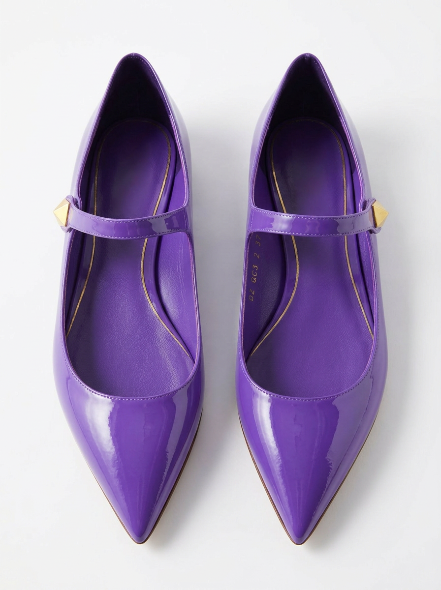 valentino-size-55 — Flatlay front